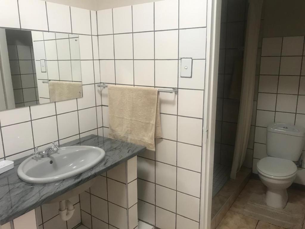 Urbanlife Keetmanshoop Accommodation Buitenkant foto