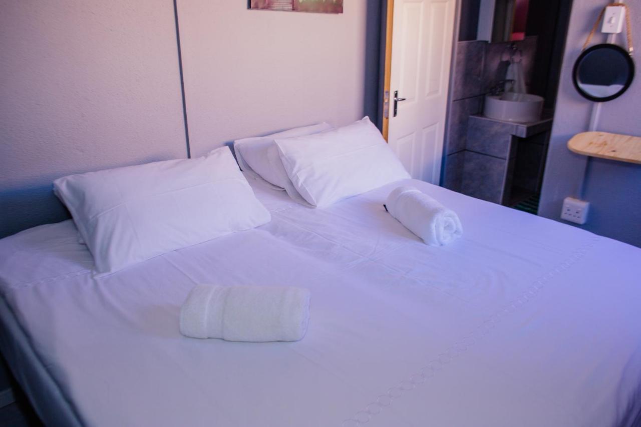 Urbanlife Keetmanshoop Accommodation Buitenkant foto