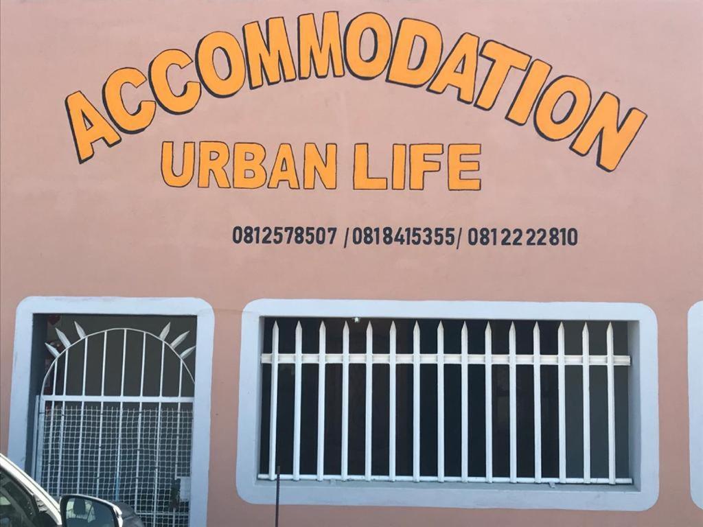 Urbanlife Keetmanshoop Accommodation Buitenkant foto