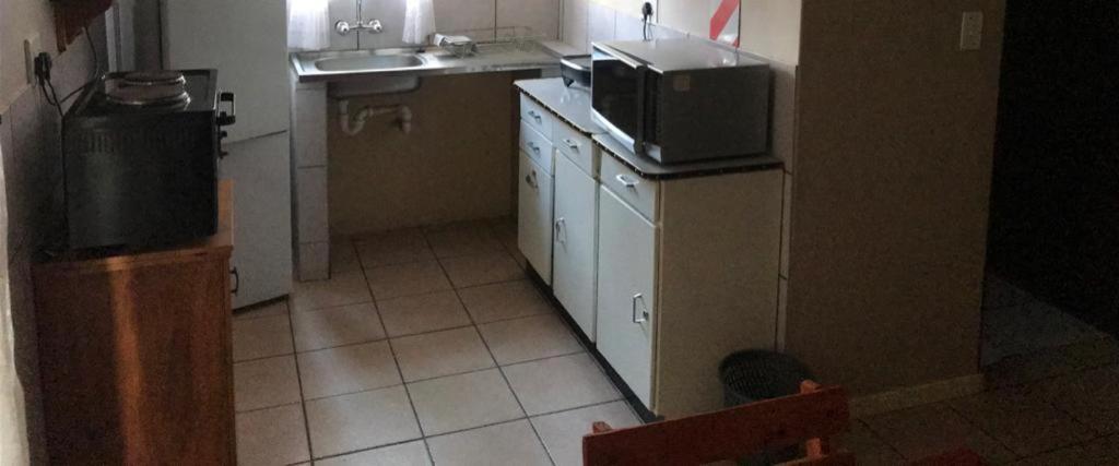 Urbanlife Keetmanshoop Accommodation Buitenkant foto